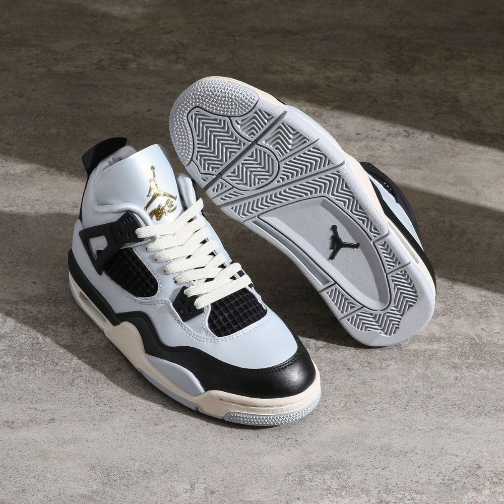 Air Jordan 4 GS Pure Platinum